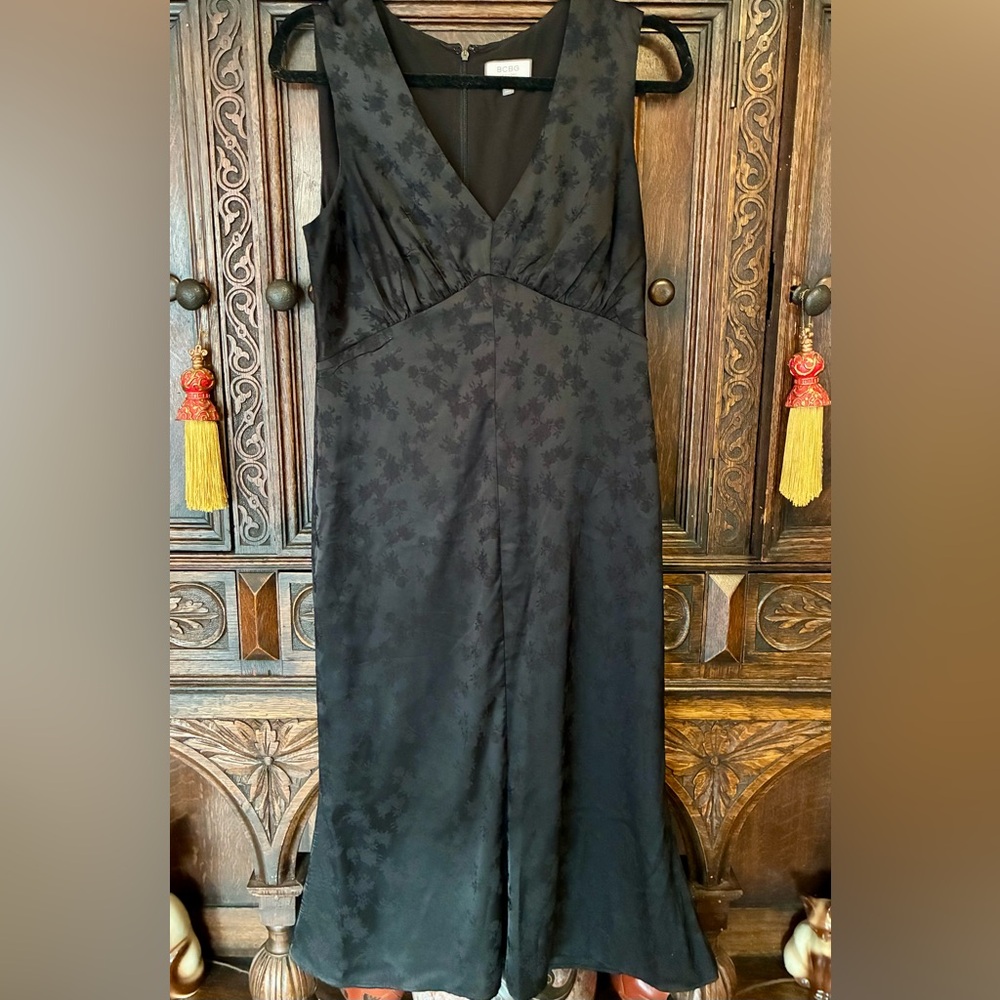 🖤 BCBG New York Black Jacquard Midi Dress – Size 8✨ - Picture 2 of 5